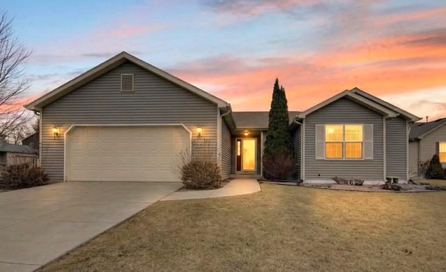 9518 Jasmine COURT, Sturtevant, WI 53177