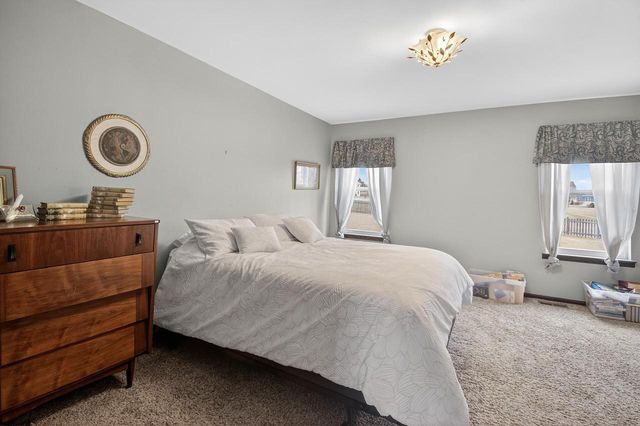 9518 Jasmine COURT, Sturtevant, WI 53177