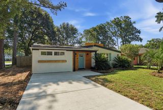 32 Briarcliff Drive, Charleston, SC 29407