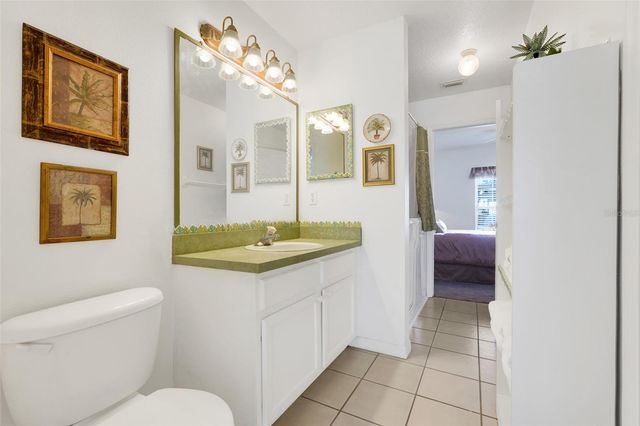 5040 PINE NEEDLE DRIVE, Mascotte, FL 34753