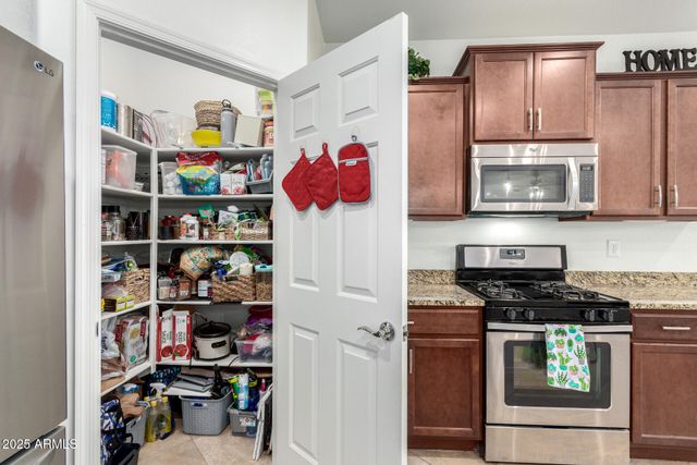 7152 W MERRIWEATHER Way, Florence, AZ 85132