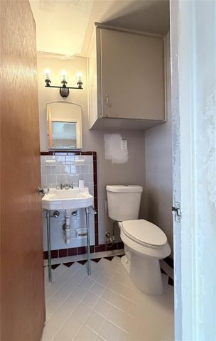 5639 Heron Drive, Houston, TX 77033