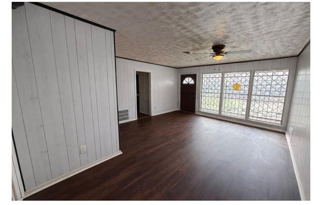 5639 Heron Drive, Houston, TX 77033