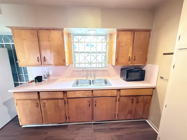 5639 Heron Drive, Houston, TX 77033