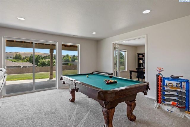 98817 E Canyon View Dr., Kennewick, WA 99338