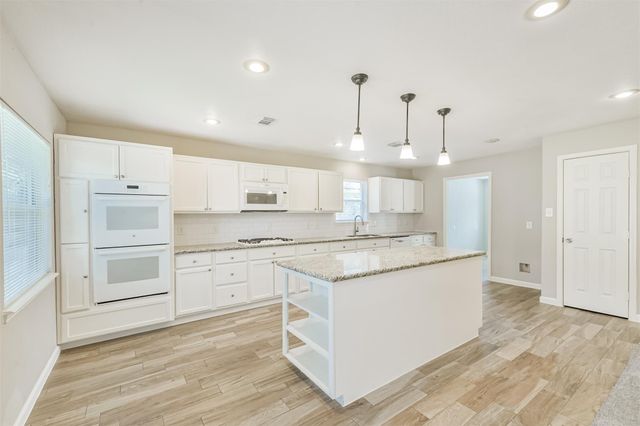 15646 Pagehurst Drive, Houston, TX 77084