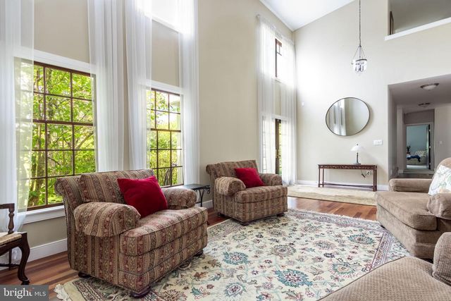 80 LINVALE RD, Ringoes, NJ 08551