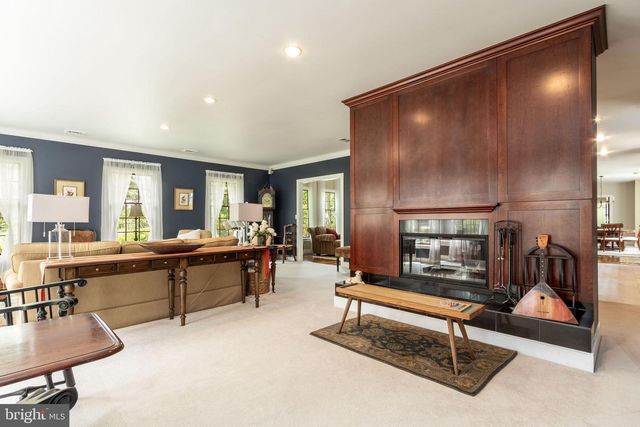 80 LINVALE RD, Ringoes, NJ 08551