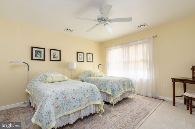 80 LINVALE RD, Ringoes, NJ 08551