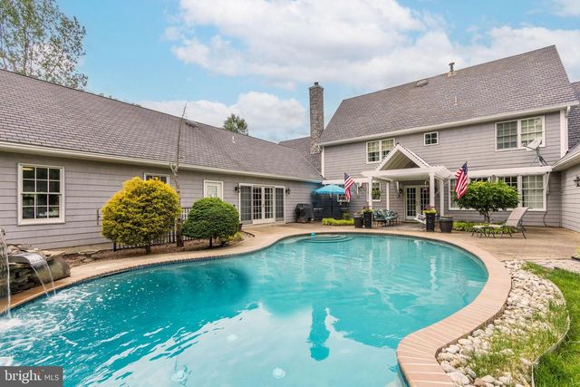 80 LINVALE RD, Ringoes, NJ 08551