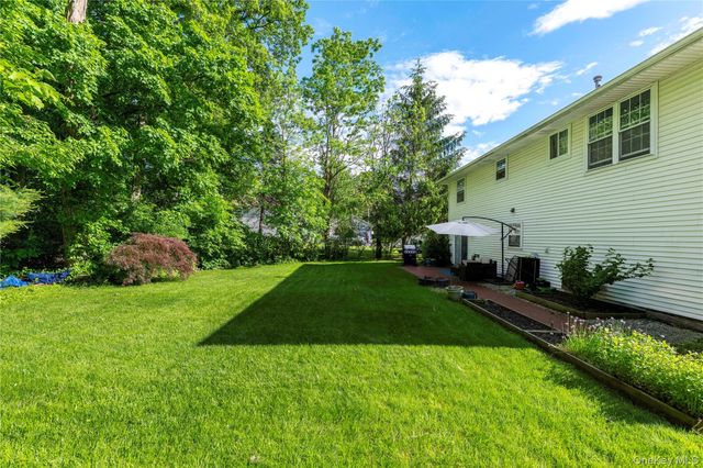 44 Inwood Avenue, Poughkeepsie, NY 12601
