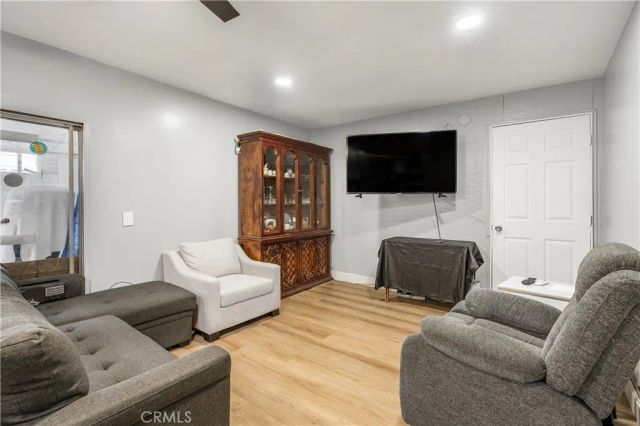 21111 Dolores 54, Carson, CA 90745