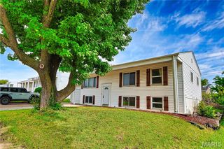 7416 Mexico Road, St Peters, MO 63376