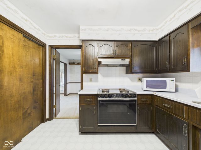 701 Westgate Drive, Anderson, IN 46012