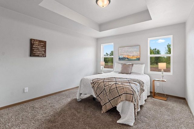 1713 GOLDEN GATE DRIVE, Appleton, WI 54913