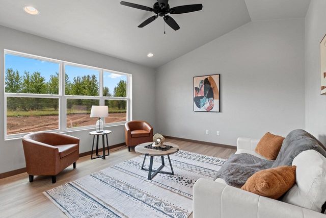 1713 GOLDEN GATE DRIVE, Appleton, WI 54913