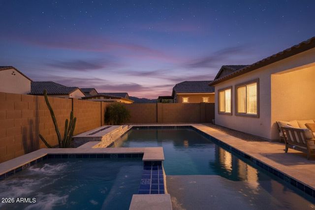 19027 W Jenan Drive, Surprise, AZ 85388