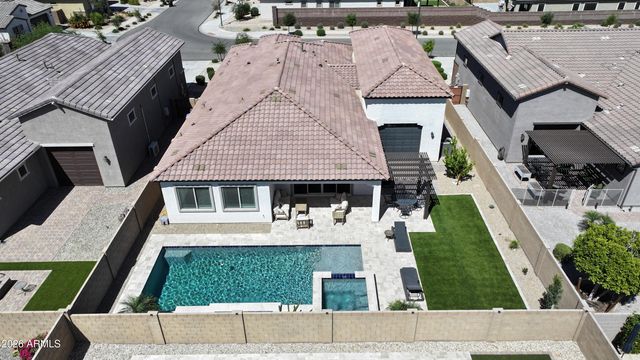 19027 W Jenan Drive, Surprise, AZ 85388