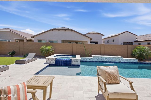 19027 W Jenan Drive, Surprise, AZ 85388