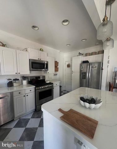 214 GEDDES ST, Wilmington, DE 19805