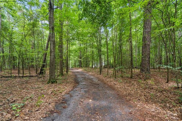 565 Stallsworth Road, Mcdonough, GA 30252