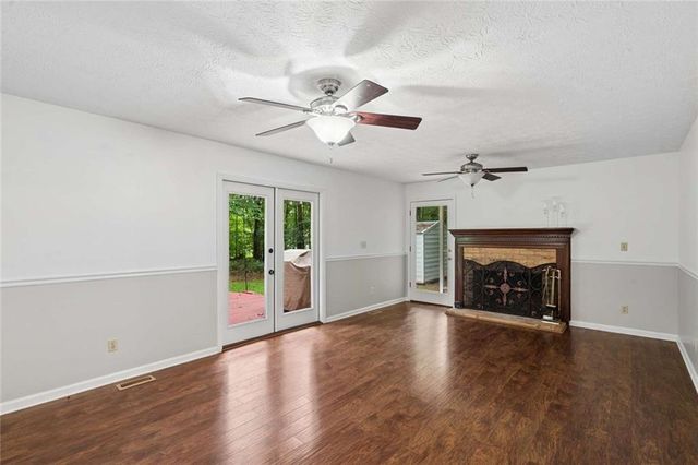 565 Stallsworth Road, Mcdonough, GA 30252