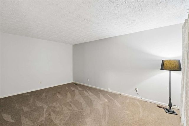565 Stallsworth Road, Mcdonough, GA 30252