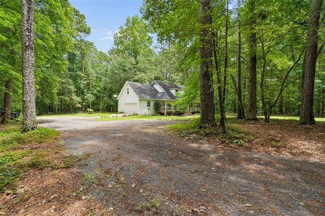 565 Stallsworth Road, Mcdonough, GA 30252