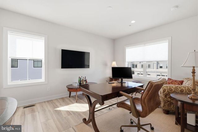 49 TRADESVILLE DR, Doylestown, PA 18901