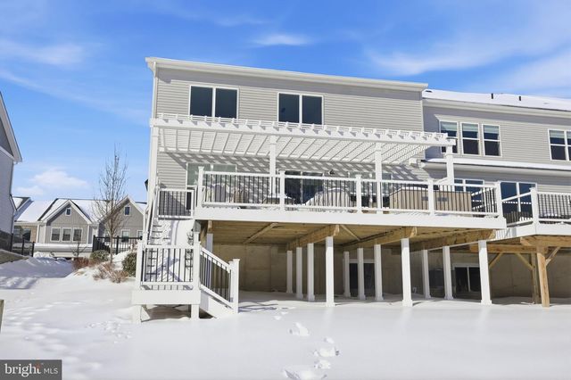 49 TRADESVILLE DR, Doylestown, PA 18901