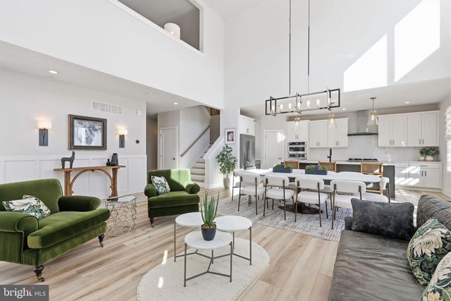 49 TRADESVILLE DR, Doylestown, PA 18901