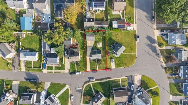 9 Nimitz Place, Sayreville, NJ 08872