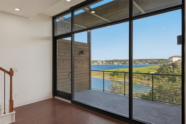 1101 Ivean Pearson RD E203, Lago Vista, TX 78645