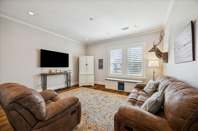 1054 Lamonte Lane, Houston, TX 77018