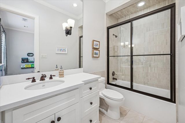 1054 Lamonte Lane, Houston, TX 77018