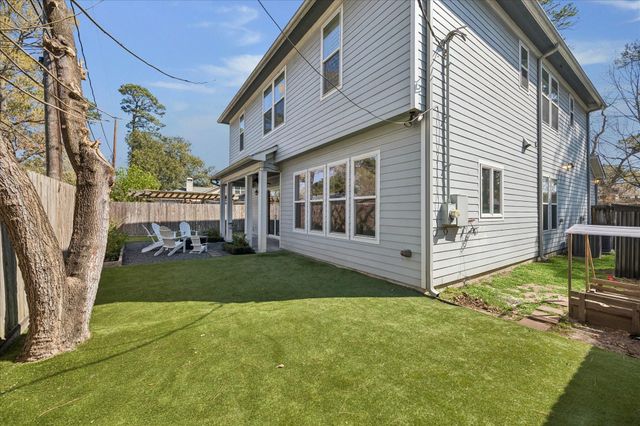 1054 Lamonte Lane, Houston, TX 77018