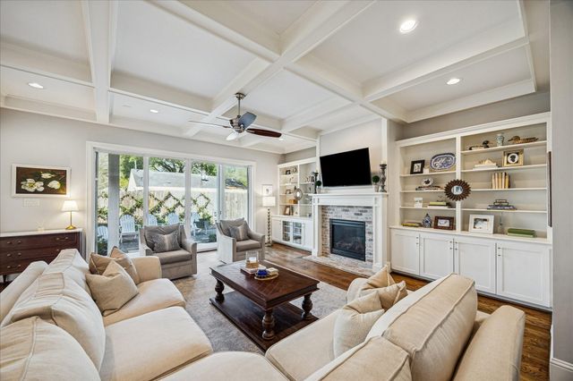 1054 Lamonte Lane, Houston, TX 77018