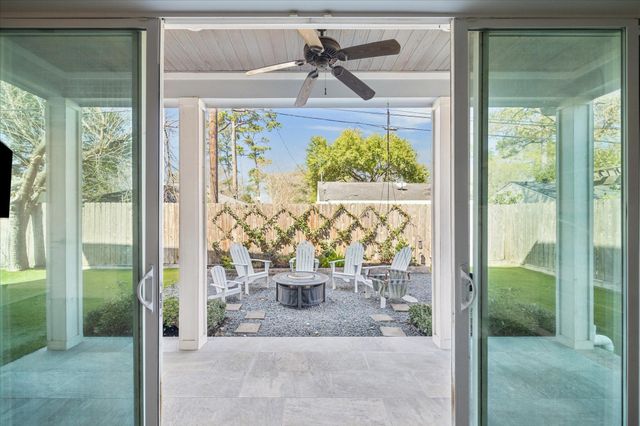 1054 Lamonte Lane, Houston, TX 77018