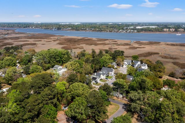 2104 Razorback Lane, Charleston, SC 29414