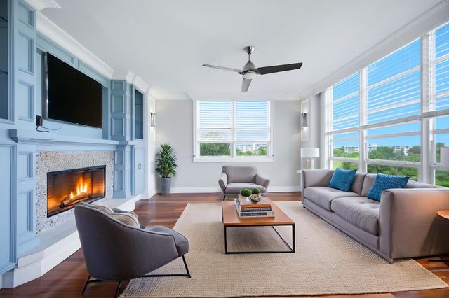 2901 S Palm Aire Drive, Pompano Beach, FL 33069