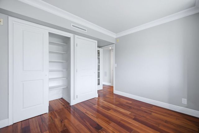 2901 S Palm Aire Drive, Pompano Beach, FL 33069