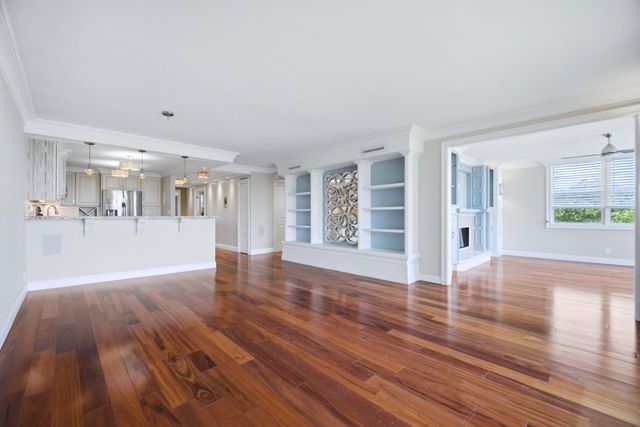 2901 S Palm Aire Drive, Pompano Beach, FL 33069