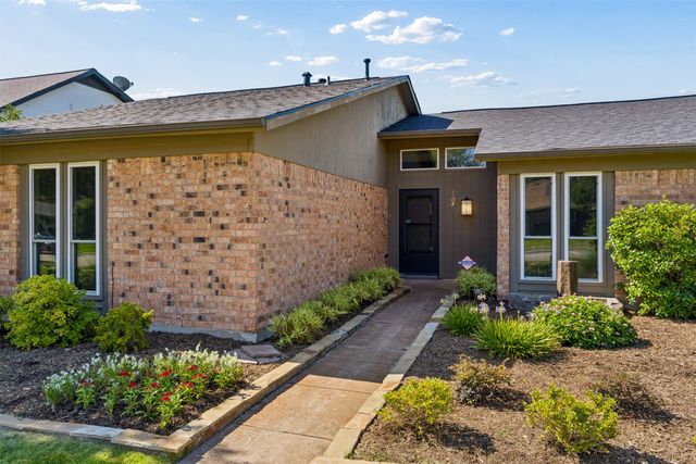 1104 Princeton Drive, Richardson, TX 75081