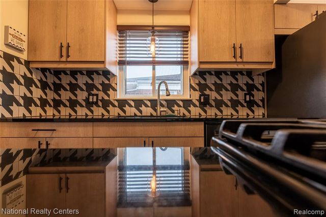 32653 Beacon Lane, Fraser, MI 48026