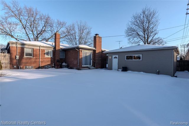 32653 Beacon Lane, Fraser, MI 48026