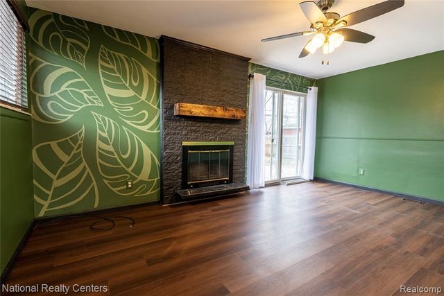 32653 Beacon Lane, Fraser, MI 48026