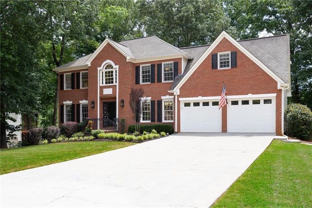 302 Lakeview Lane, Hiram, GA 30141
