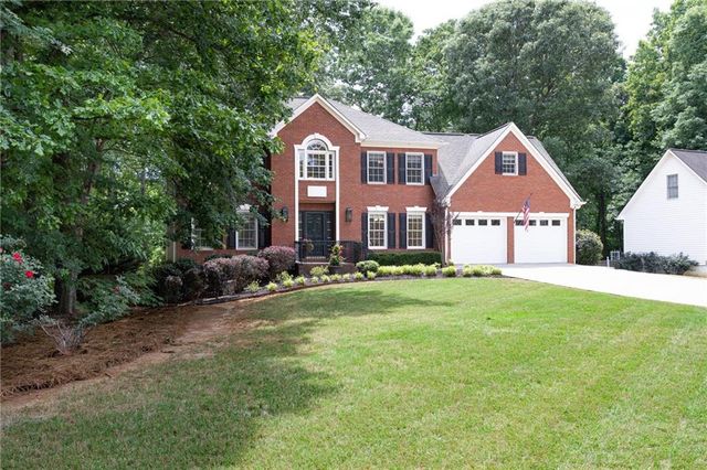 302 Lakeview Lane, Hiram, GA 30141