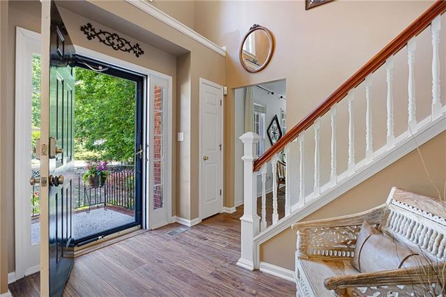 302 Lakeview Lane, Hiram, GA 30141