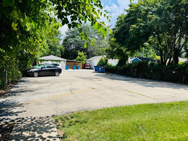 926 Dunlop Avenue 311, Forest Park, IL 60130